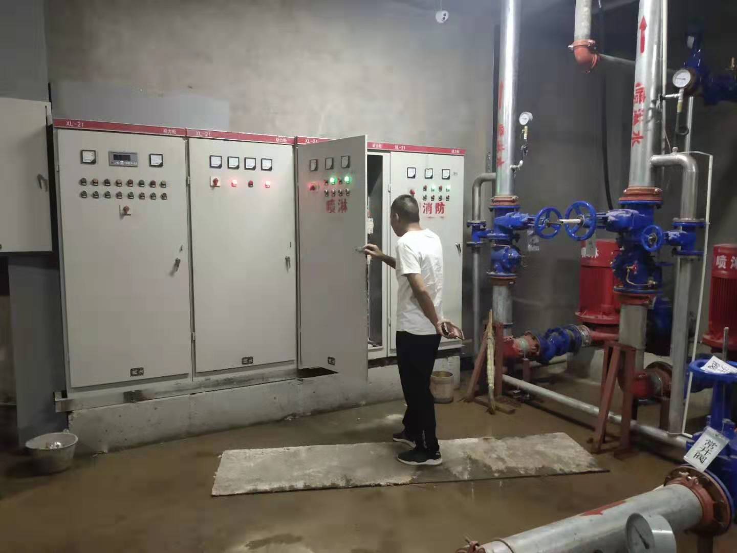 石嘴山水泵變頻柜銷售