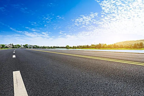 平谷高速公路沥青路面怎么修复,柏油路面一公里造价